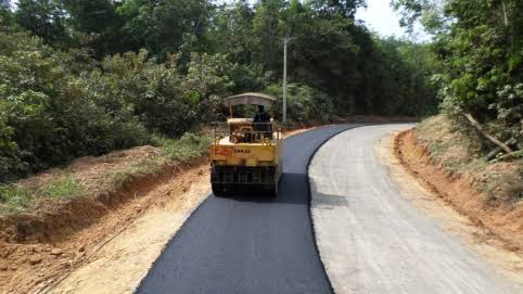 Pembangunan infrastruktur daerah